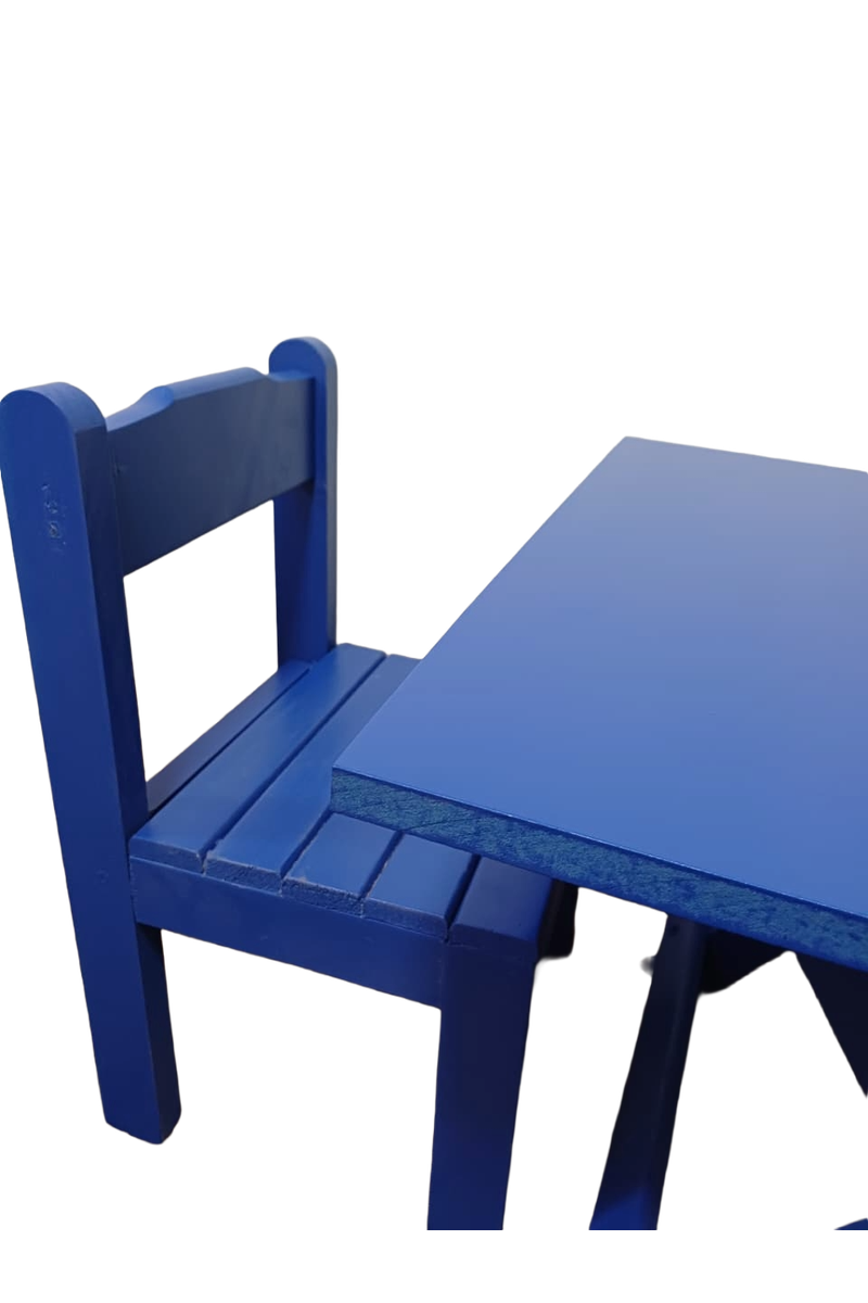 02 conjunto infantil mesa 45x45 mais 2 cadeiras fixas